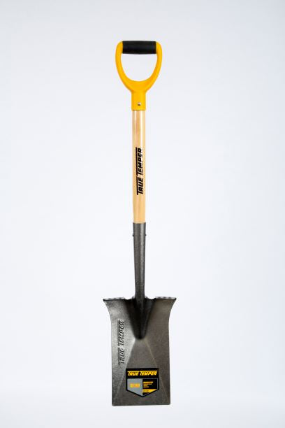TRUE TEMPER DIGGING SPADE WOOD HANDLE D GRIP